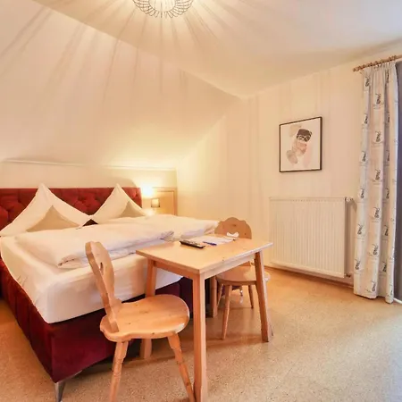 Hirschenstein 4*