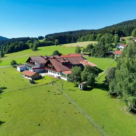 Hirschenstein 3* Achslach