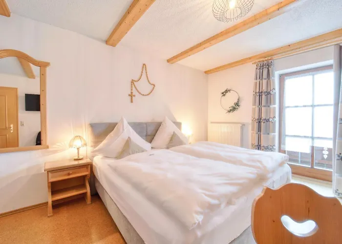 فندق Hirschenstein 4*